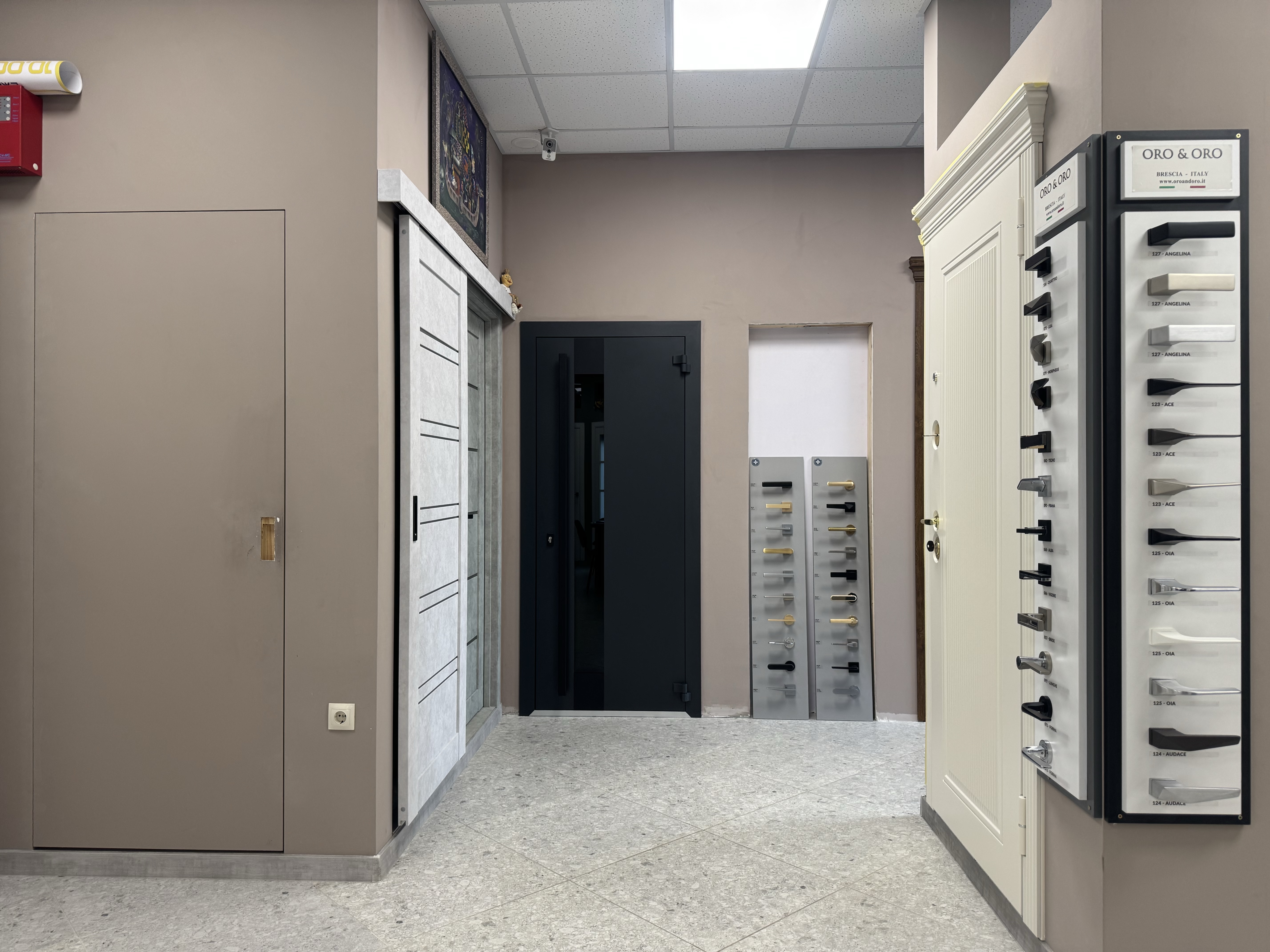 Салон — лучшее качество дверей